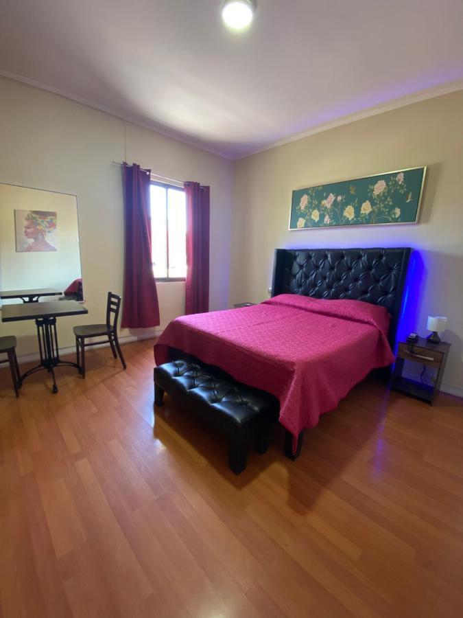 Intimo Hotel Los Heroes サンティアゴ エクステリア 写真